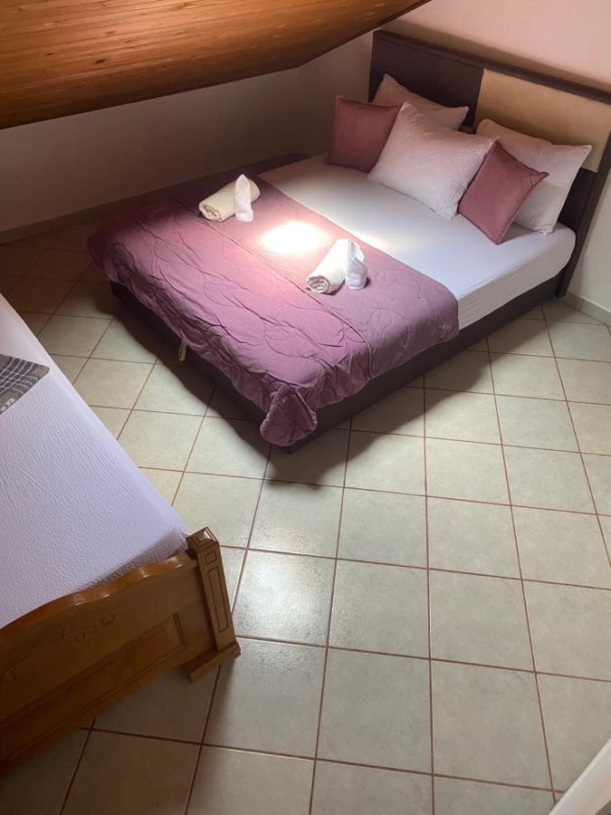 Vasiniko Apartment Kotor Bagian luar foto